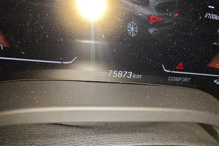 Used BMW X3 2022 Second Facelift xDrive30i Leading Edition M Night Sky Package Odometer Close Up