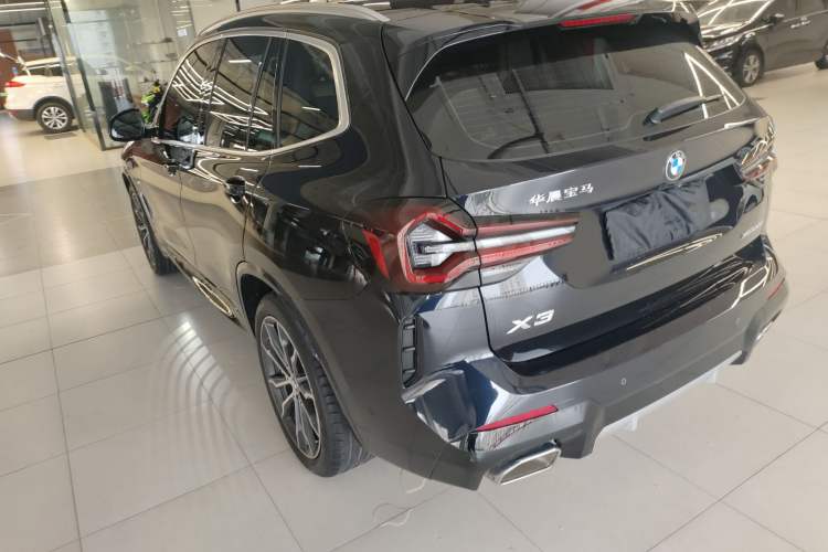 Used BMW X3 2022 Second Facelift xDrive30i Leading Edition M Night Sky Package Rear Left 45 Deg