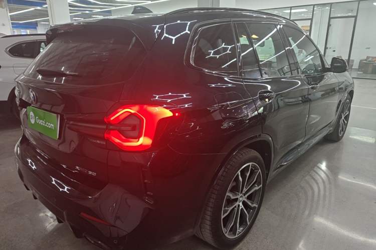 Used BMW X3 2022 xDrive30i Luxury Model M Night Sky Package Rear Right 45 Deg