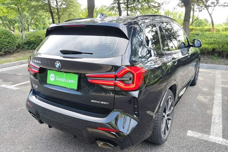 Used BMW X3 2022 Second Facelift xDrive30i Leading Edition M Night Sky Package Rear Right 45 Deg
