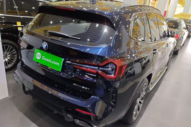 Used BMW X3 2022 Second Facelift xDrive30i Leading Edition M Night Sky Package Rear Right 45 Deg