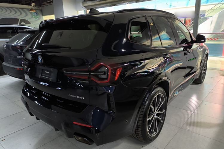 Used BMW X3 2022 Facelift xDrive30i Luxury Edition M Night Edition Package Rear Right 45 Deg