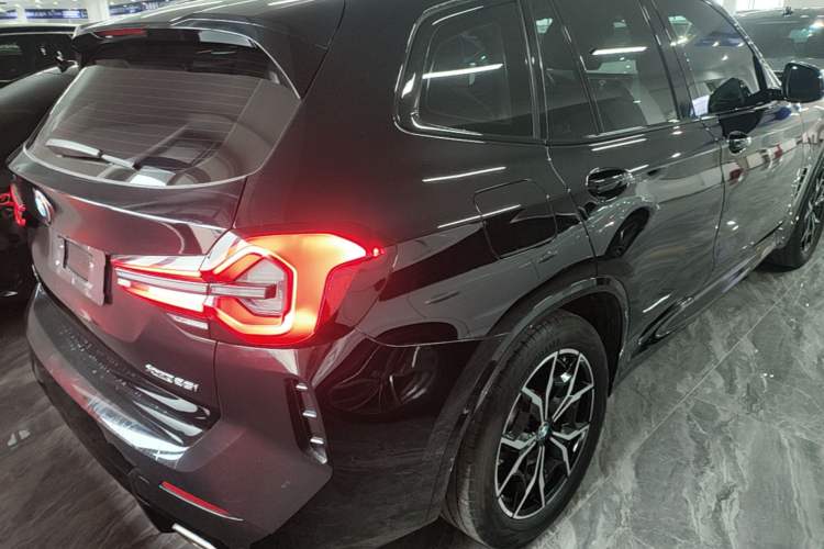 Used BMW X3 2022 Restyled xDrive25i M Sport Package Rear Right 45 Deg