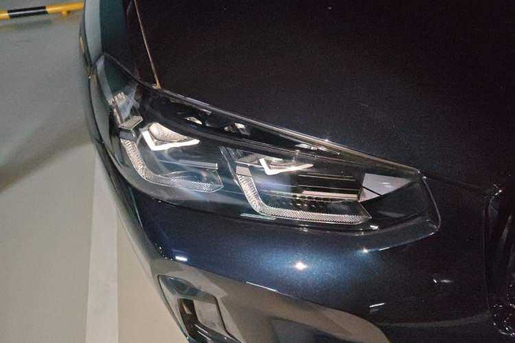Used BMW X3 2022 Restyled xDrive30i Luxury Edition M Night Sky Package Right Front Headlight