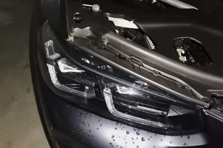Used BMW X3 2022 Restyled xDrive30i Luxury Edition M Night Sky Package Right Front Headlight