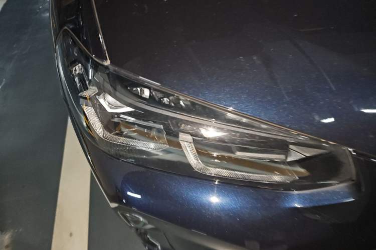 Used BMW X3 2022 Restyled xDrive30i Luxury Edition M Night Sky Package Right Front Headlight