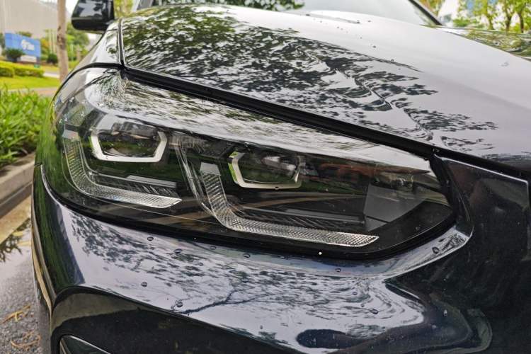 Used BMW X3 2022 xDrive30i Luxury Edition M Night Sky Package Right Front Headlight