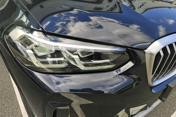 Used BMW X3 2022 xDrive25i M Sport Package Right Front Headlight