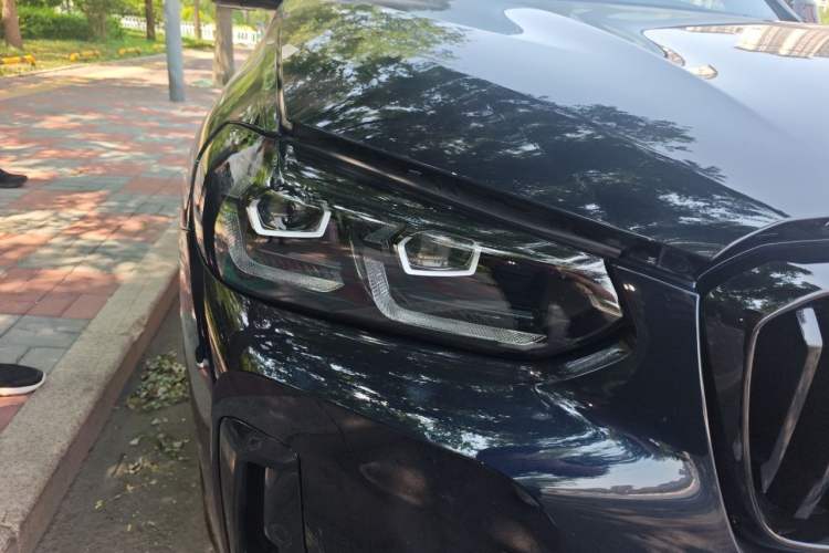 Used BMW X3 2022 Second Facelift xDrive30i Luxury Edition M Night Sky Package Right Front Headlight