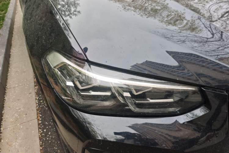 Used BMW X3 2022 Facelift xDrive30i Luxury Edition M Night Edition Package Right Front Headlight