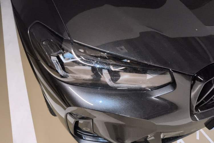 Used BMW X3 2022 Restyled xDrive30i Luxury Edition M Night Sky Package Right Front Headlight