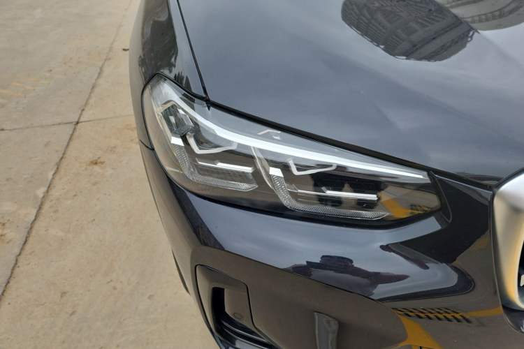 Used BMW X3 2022 Restyled xDrive25i M Sport Package Right Front Headlight