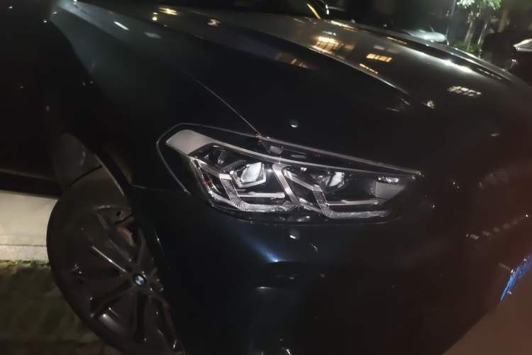 Used BMW X3 2022 xDrive30i Luxury Model M Night Sky Package Right Front Headlight