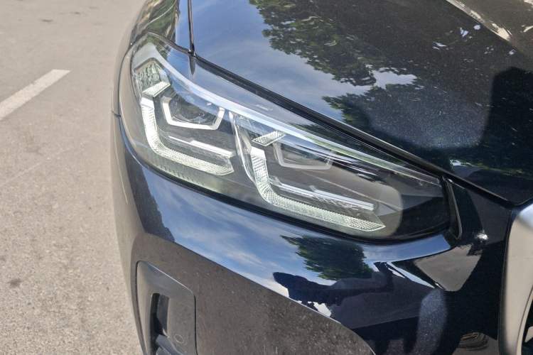 Used BMW X3 2022 xDrive25i M Sport Package Right Front Headlight