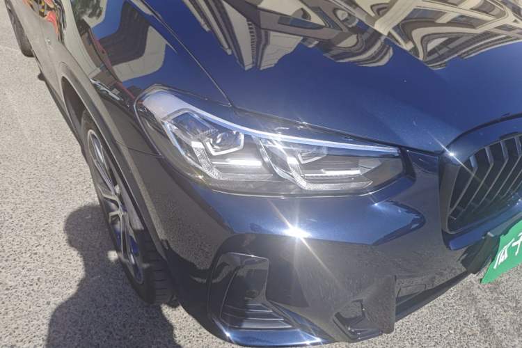 Used BMW X3 2022 Second Facelift xDrive30i Leading Edition M Night Sky Package Right Front Headlight