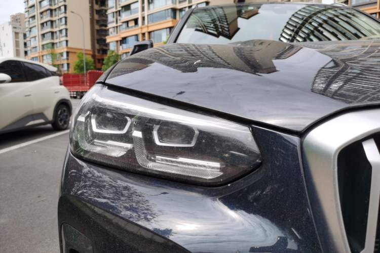 Used BMW X3 2022 Restyled xDrive25i M Sport Package Right Front Headlight