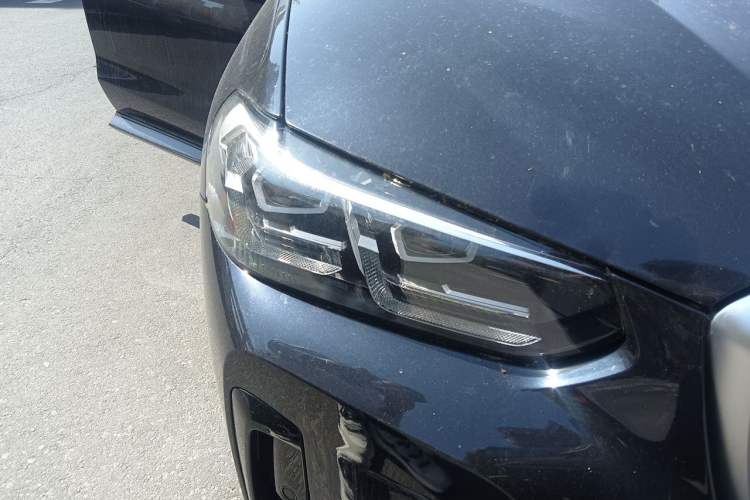 Used BMW X3 2022 Restyled xDrive25i M Sport Package Right Front Headlight