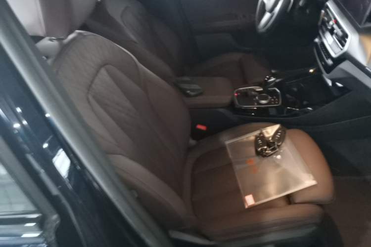 Used BMW X3 2022 Restyled xDrive30i Luxury Edition M Night Sky Package Right Front Seat