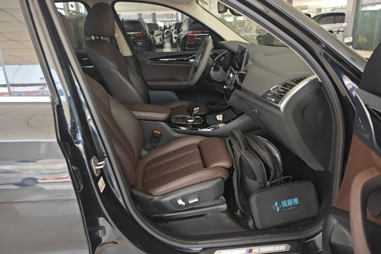 Used BMW X3 2022 xDrive25i M Sport Package Right Front Seat
