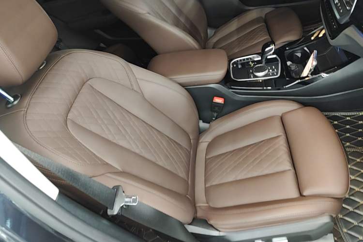 Used BMW X3 2022 xDrive25i M Sport Package Right Front Seat