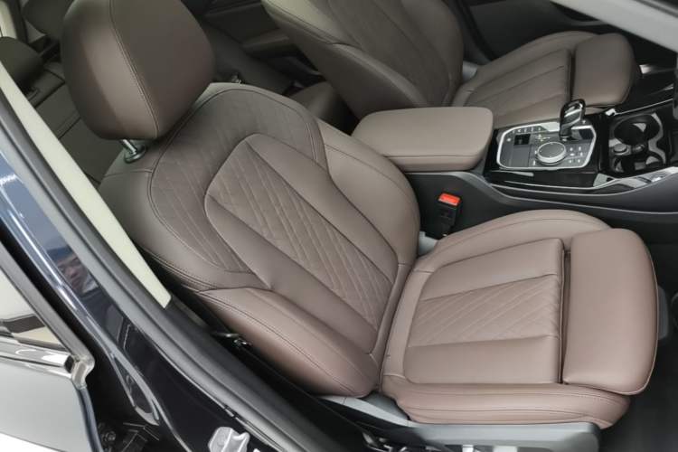 Used BMW X3 2022 xDrive30i Luxury Model M Night Sky Package Right Front Seat