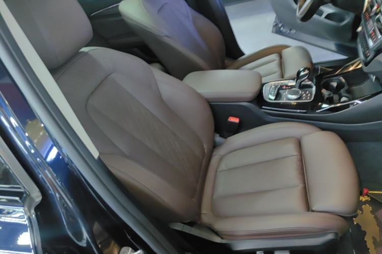 Used BMW X3 2022 xDrive30i Luxury Model M Night Sky Package Right Front Seat