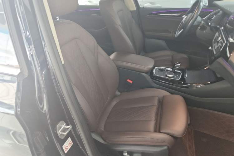 Used BMW X3 2022 xDrive25i M Sport Package Right Front Seat