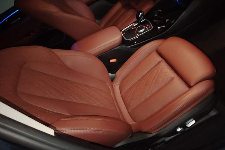 Used BMW X3 2022 xDrive25i M Sport Package Right Front Seat