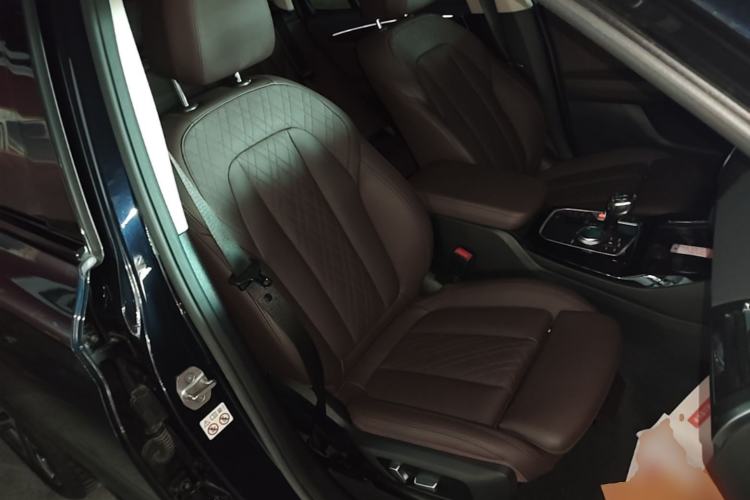 Used BMW X3 2022 xDrive30i Luxury Model M Night Sky Package Right Front Seat