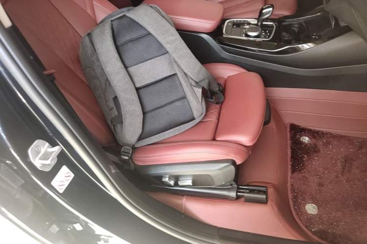 Used BMW X3 2022 Restyled xDrive25i M Sport Package Right Front Seat