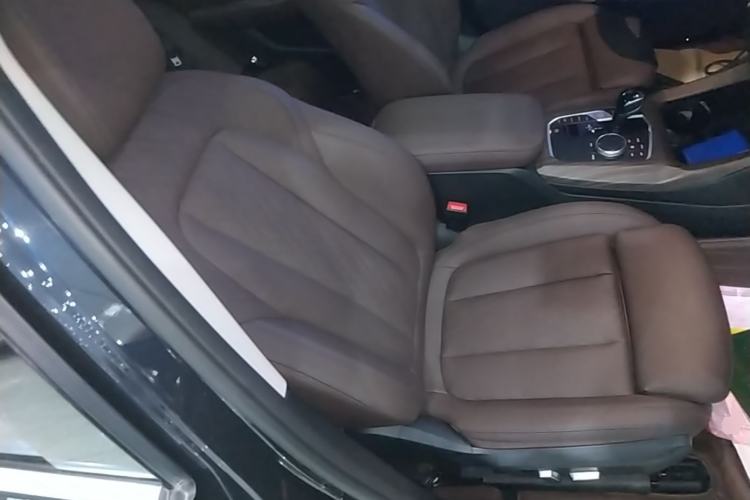 Used BMW X3 2022 xDrive25i M Sport Package Right Front Seat