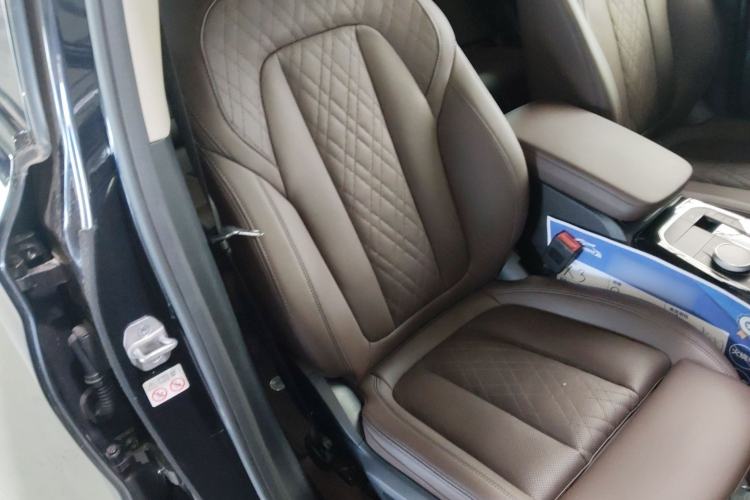 Used BMW X3 2022 xDrive30i Luxury Model M Night Sky Package Right Front Seat