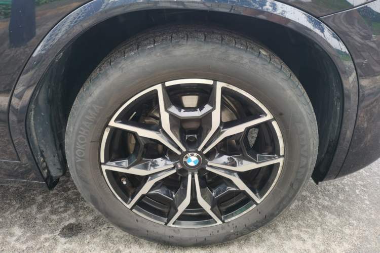 Used BMW X3 2022 Restyled xDrive25i M Sport Package Right Front Wheel Hub