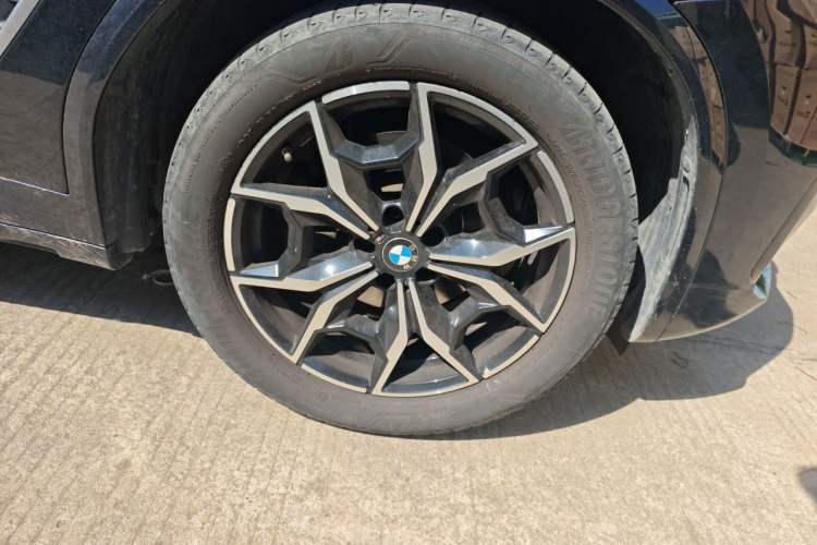 Used BMW X3 2022 Restyled xDrive25i M Sport Package Right Front Wheel Hub