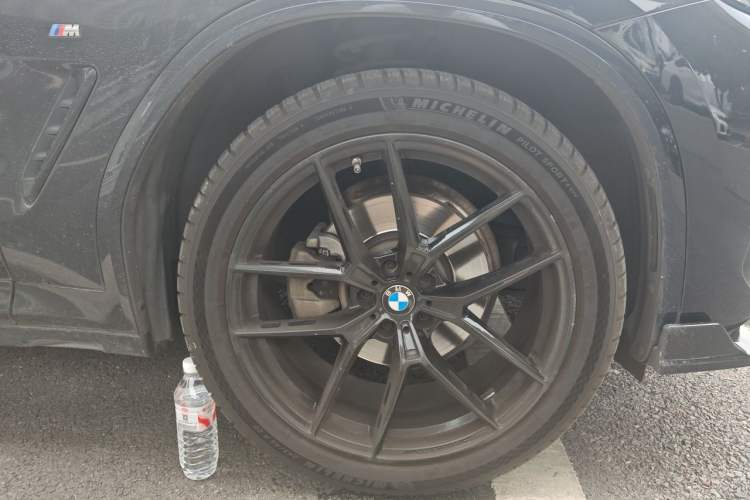 Used BMW X3 2022 xDrive30i Luxury Model M Night Sky Package Right Front Wheel Hub