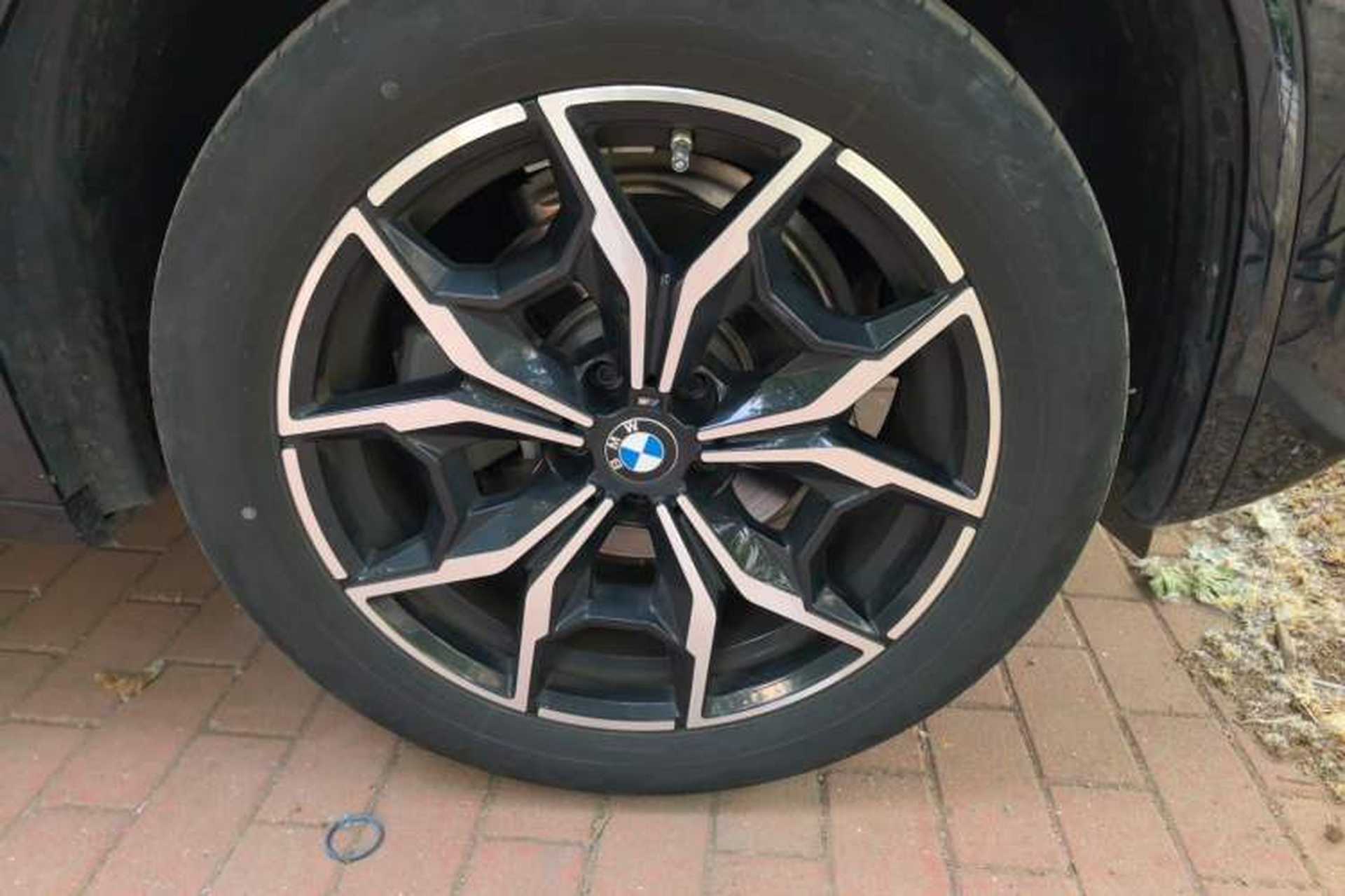 Used BMW X3 2022 xDrive25i M Sport Package Right Front Wheel Hub