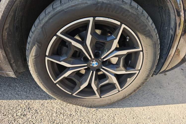 Used BMW X3 2022 Restyled xDrive25i M Sport Package Right Front Wheel Hub