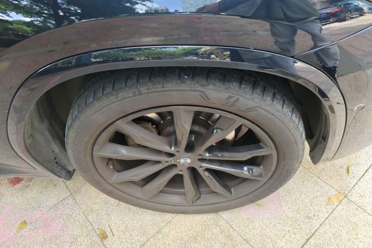 Used BMW X3 2022 Restyled xDrive30i Luxury Edition M Night Sky Package Right Front Wheel Hub