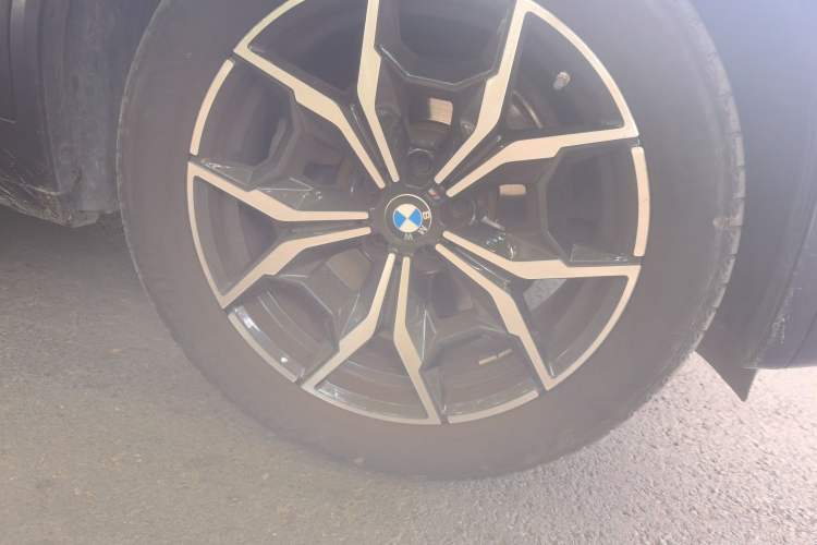 Used BMW X3 2022 Restyled xDrive25i M Sport Package Right Front Wheel Hub