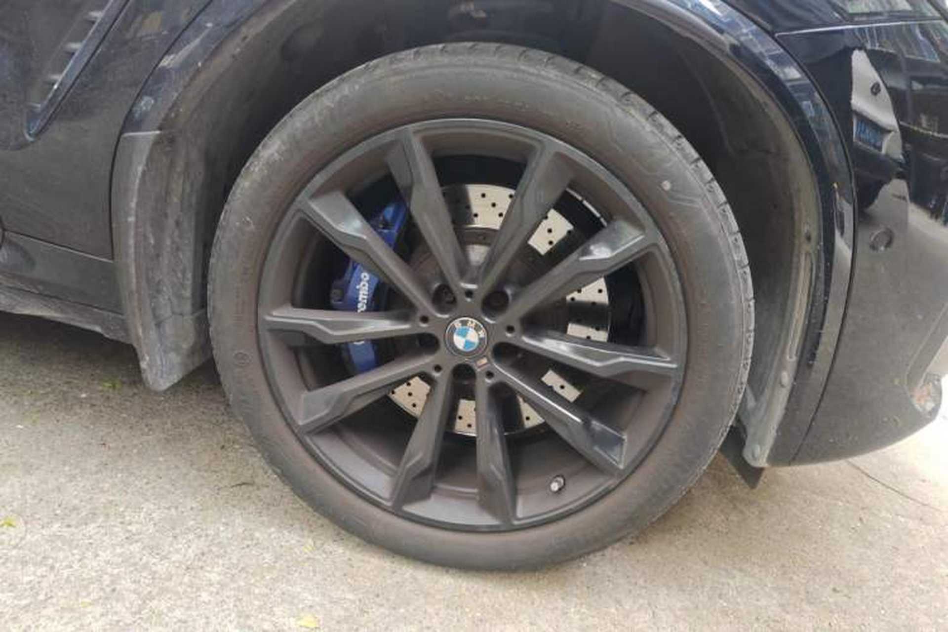 Used BMW X3 2022 xDrive30i Luxury Edition M Night Sky Package Right Front Wheel Hub
