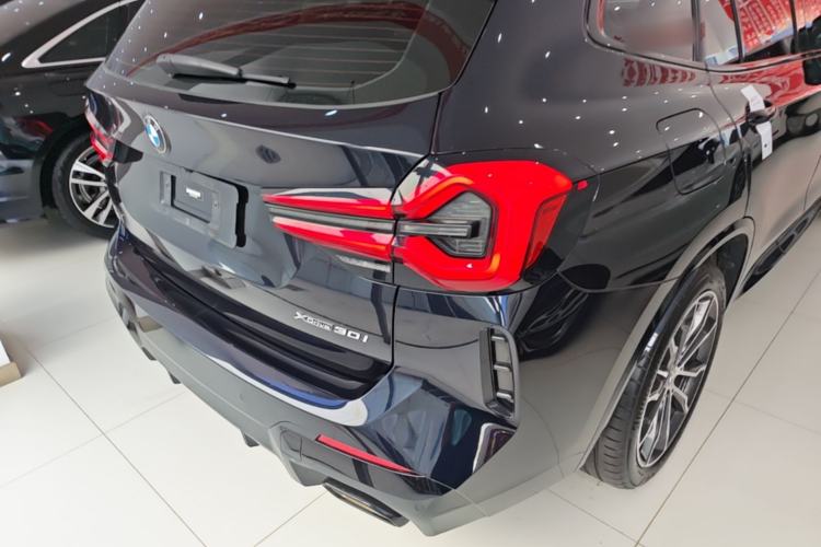 Used BMW X3 2022 xDrive30i Luxury Model M Night Sky Package Right Rear Taillight