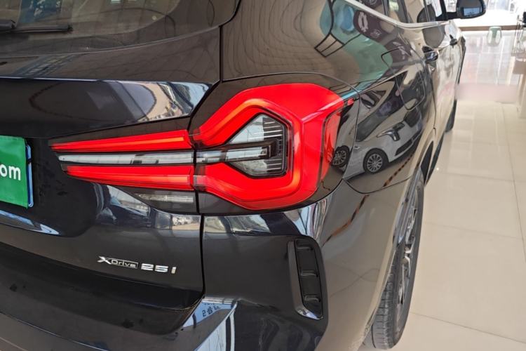 Used BMW X3 2022 xDrive25i M Sport Package Right Rear Taillight