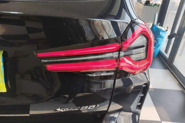 Used BMW X3 2022 Second Facelift xDrive30i Leading Edition M Night Sky Package Right Rear Taillight