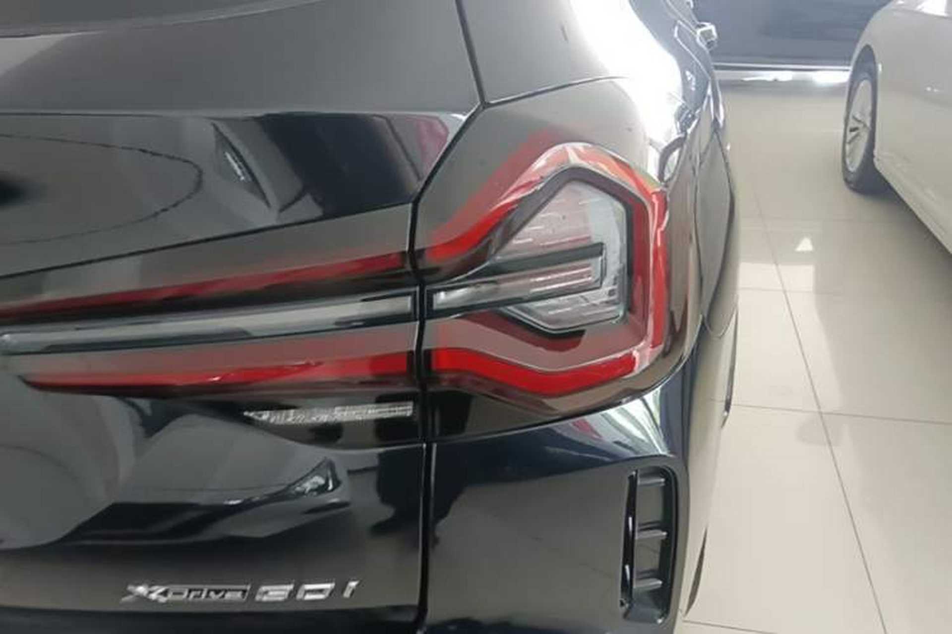 Used BMW X3 2022 Second Facelift xDrive30i Leading Edition M Night Sky Package Right Rear Taillight