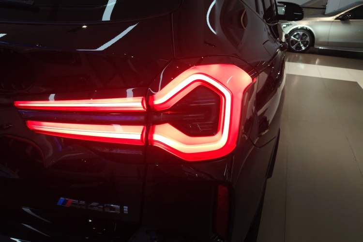 Used BMW X3 2022 M40i Right Rear Taillight