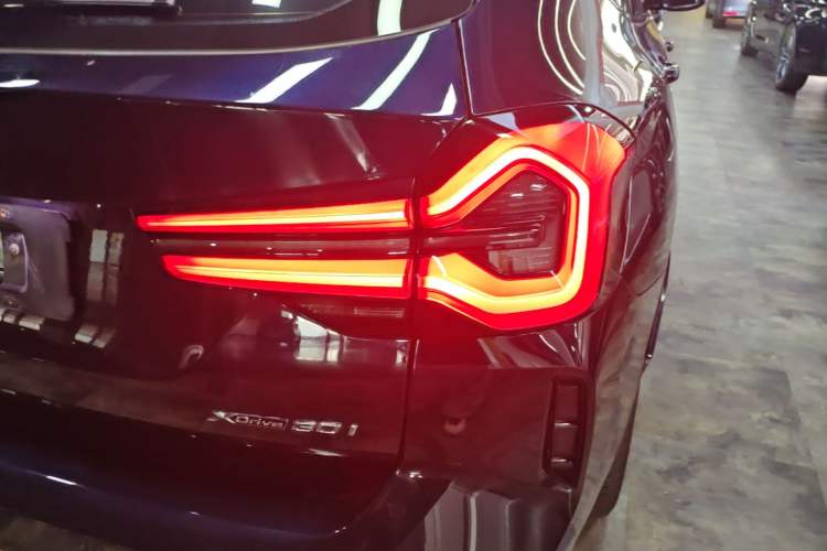 Used BMW X3 2022 xDrive30i Luxury Model M Night Sky Package Right Rear Taillight
