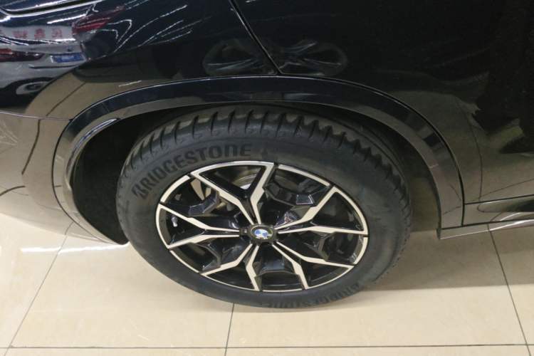 Used BMW X3 2022 Restyled xDrive25i M Sport Package Right Rear Wheel Hub