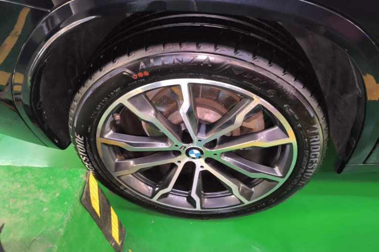 Used BMW X3 2022 xDrive30i Luxury Model M Night Sky Package Right Rear Wheel Hub