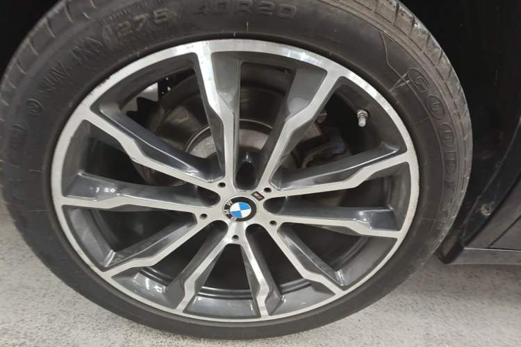Used BMW X3 2022 xDrive30i Luxury Model M Night Sky Package Right Rear Wheel Hub