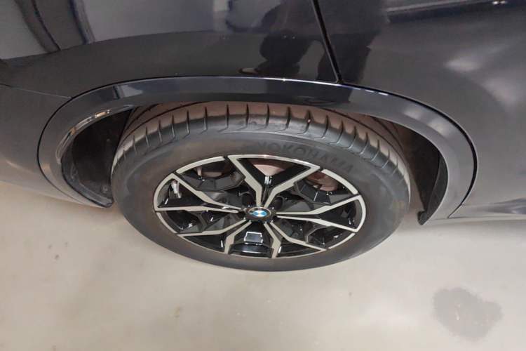 Used BMW X3 2022 Restyled xDrive25i M Sport Package Right Rear Wheel Hub